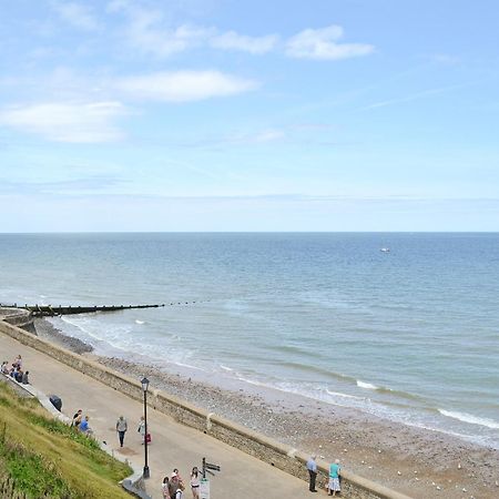 Seashells Villa Cromer Exterior photo